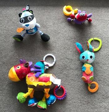 4 Baby toys for sale. İn a very good condition