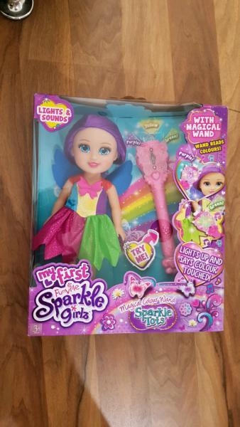 Brand new doll: Sparkle Girlz with magic wand