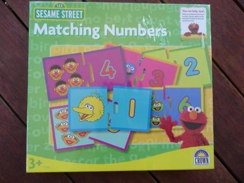 Sesame Street - Matching numbers New - in packaging