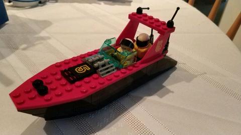 Lego Town Harbor 6679 DARK SHARK Classic Boats - Red Speedboat
