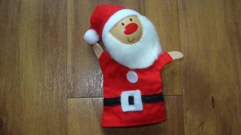 NEW Wooden Santa Finger Puppet Toy