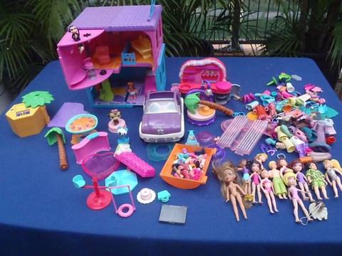 Large collection of Polly Pocket