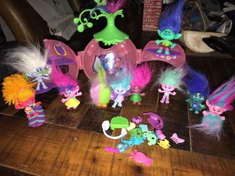 Trolls collection
