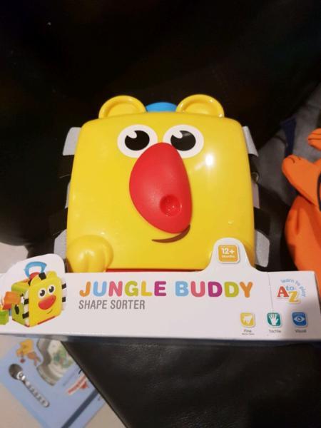 Brand new jungle buddy shape sorter