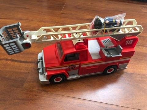 Playmobil fire engine and figures