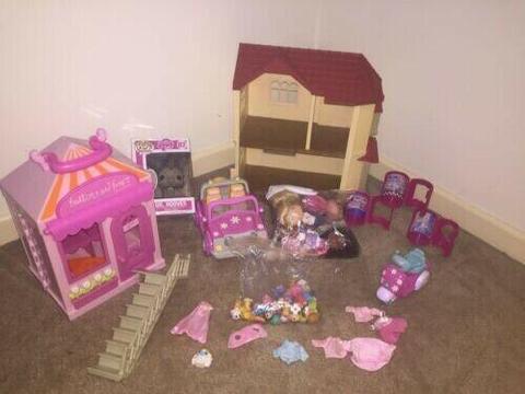 TOY LOT NEED GONE ASAP