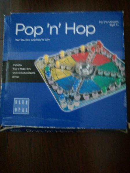 Pop n hop game