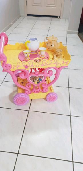 Disney Princess Belle - Musical Tea Cart (Beauty & The Beast)
