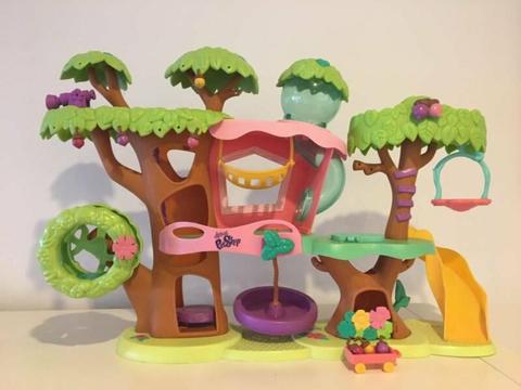 Littlest Pet Shop Treehouse Clubhouse Playset