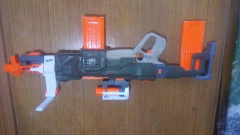 Modified Nerf regulator with accessories