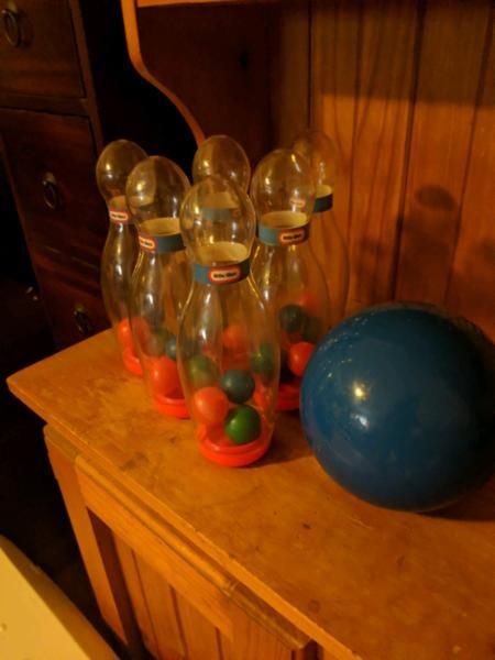 Little tikes bowling