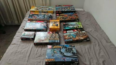 Lego Small/Medium size sets Most Retired 40158,76057,75093,76054