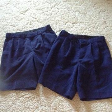 St AUGUSTINES College boys dress shorts size 26