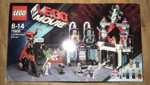 LEGO 70809 Lord Business' Evil Lair - The LEGO Movie