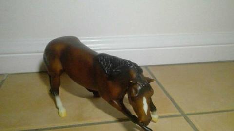 barrel racing gelding- horse toy