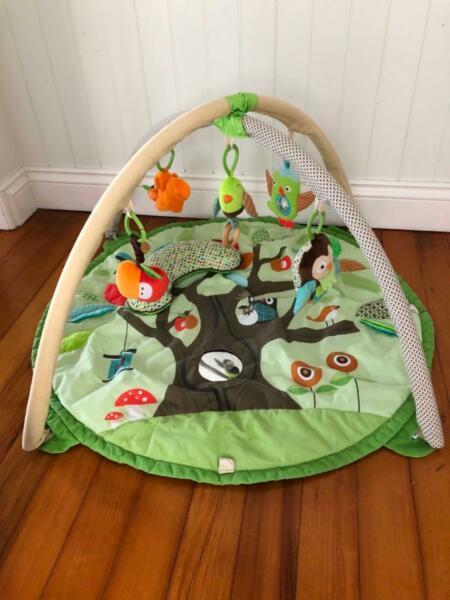 Baby Activity Gym / Play Mat Skip Hop Treetop Friends