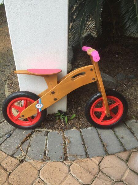 Child's balance bike