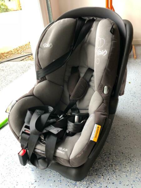 Maxi Cosi Mico baby capsule car sea