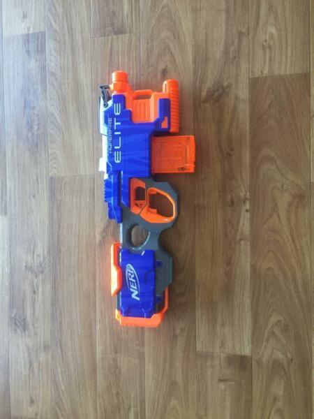 Assorted Nerf Guns, in good condition