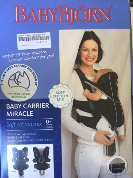 BabyBjorn Miracle baby carrier