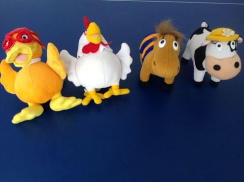 New MacDonalds Farm Plush Set