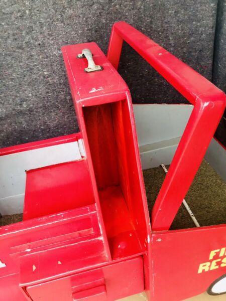 Child's designer fire engine play box!!