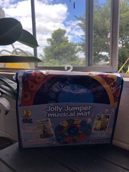 Jolly jumper musical mat