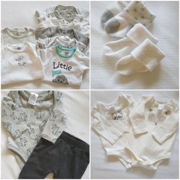 Bulk baby clothes size 0000 to 00 neutral and boys