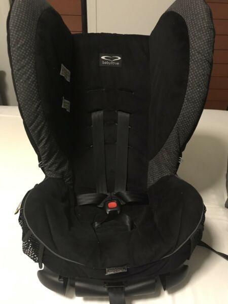 Baby Love Car seat in Great Condition