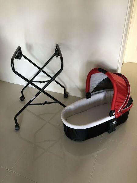 Wanted: Bassinet-Valco