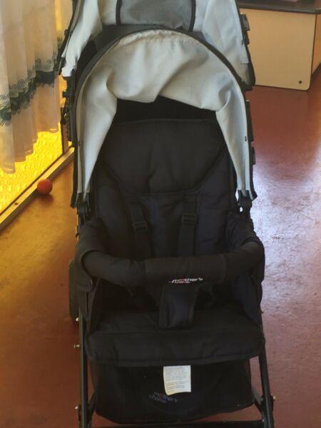 Pram for two babies