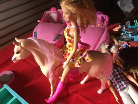 Barbie horse and barbie cars