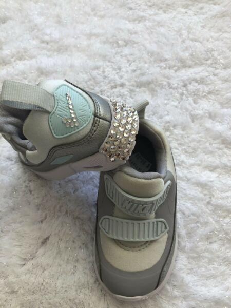 Baby / toddler Nike air max with Swarovski Crystal