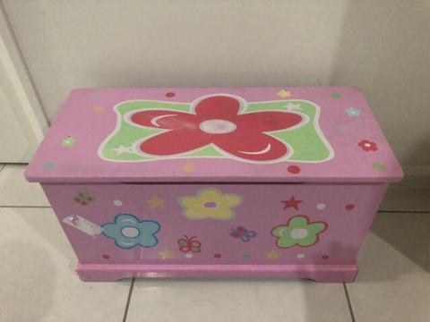 Pink Flower Toy Box