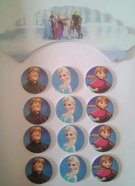 Cupcake cake toppers Frozen Birthday Party