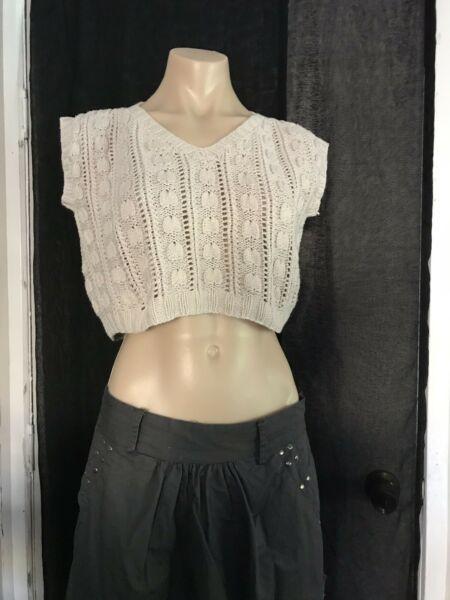 Crocheted cropped jumper