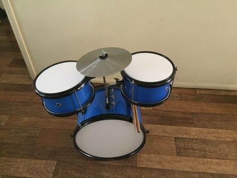 Kids drum kit