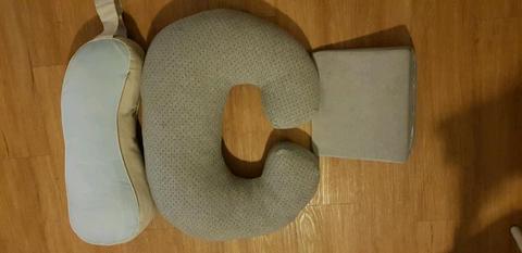 Feeding/pregnancy support pillows