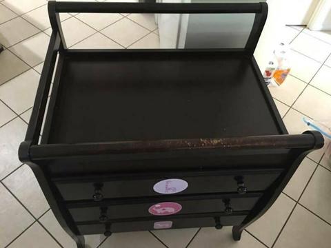 Baby Change Table & 3 Drawer Dresser (comes with Change Pad)