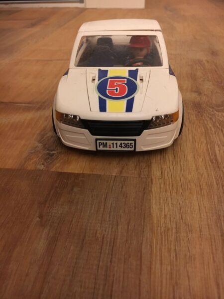 Playmobil Sports car and workshop