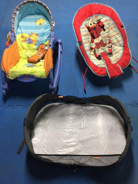 Baby bundle - 1 rocker 1 bouncer and carry around bassinet