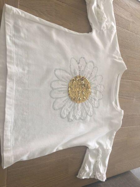 Girls top size 8