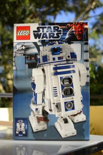 LEGO 10225 Ultimate collectors edition R2D2, NEW