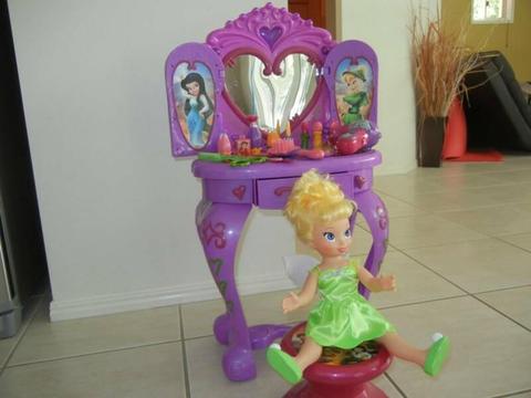 Disney - Light & Sound Vanity Toy Dressing Table