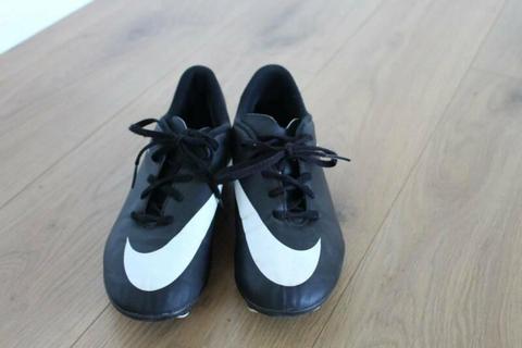 Kids Nike Soccer Boots