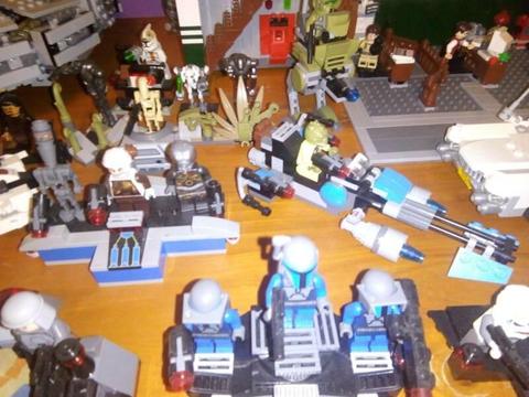 Lego Star Wars Sets 75167, 75037