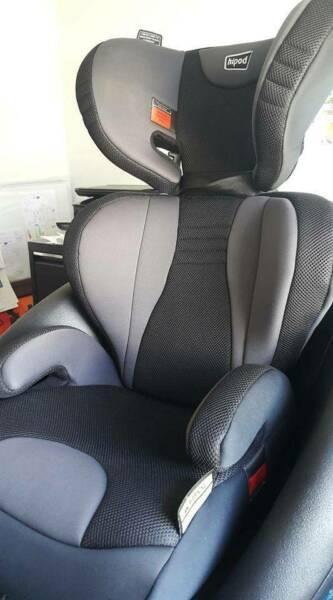 Hipod Boston Pro Booster Seat - As New Condition