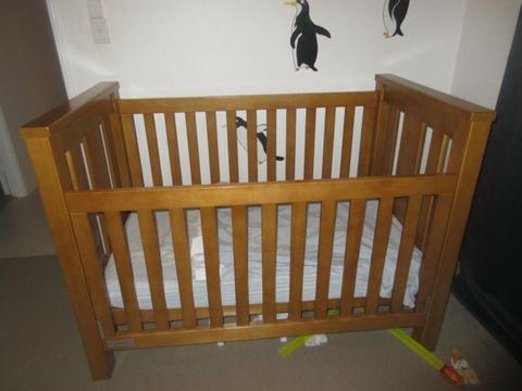 Tasman Eco Cot/Toddler Bed