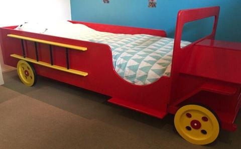 Kids Fire Truck Bed