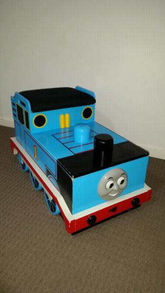Thomas the tank engine toy box full of trains tracks stations sto
